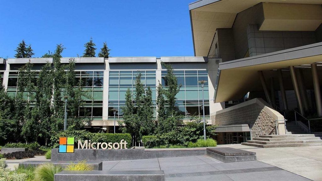 Cloud Wars: AWS abrirá una oficina justo al lado de la sede de Microsoft