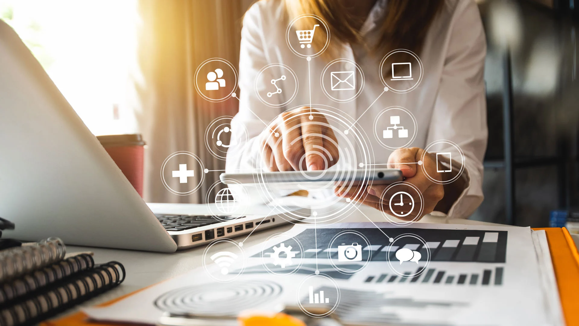 ¿Cómo la adopción de la nube se ha convertido en algo esencial para la transformación digital?