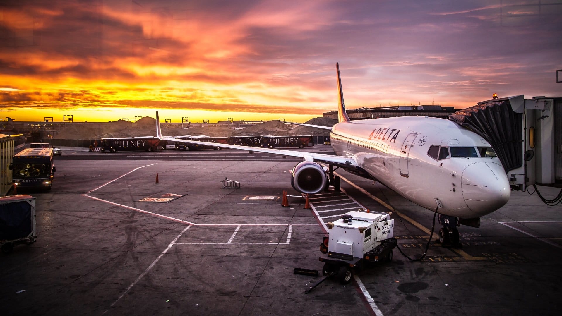 Boeing y Microsoft profundizan en su asociación y amplían el uso de múltiples nubes
