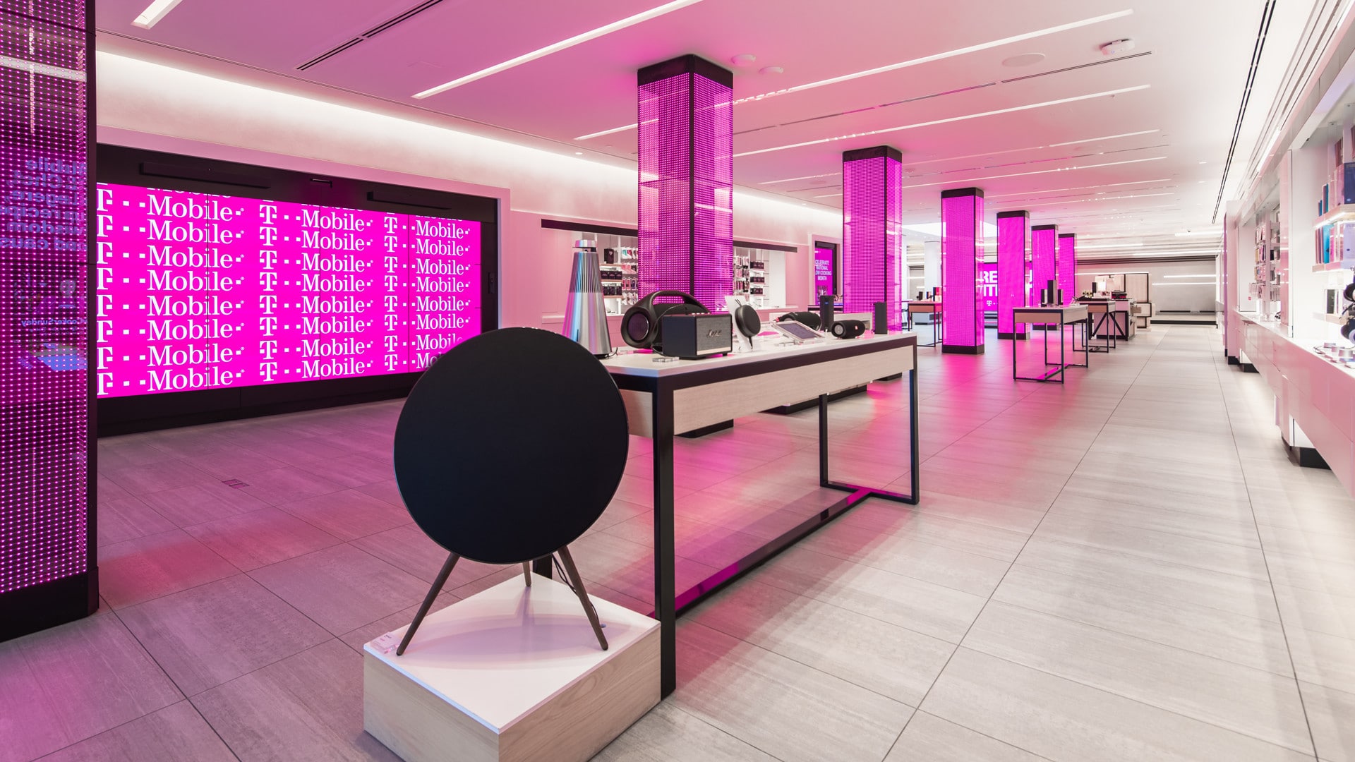T-Mobile presenta sus nuevas soluciones de red avanzada 5G