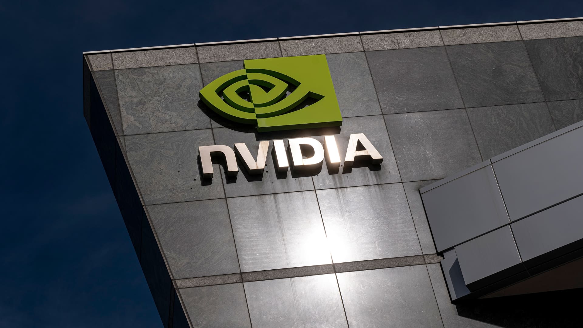 Estados Unidos impone sanciones a las ventas de chips de Nvidia en China