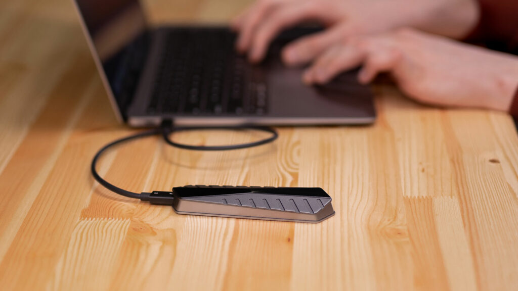 El USB 4 versión 2.0 duplica las velocidades de los nuevos y antiguos cables USB-C